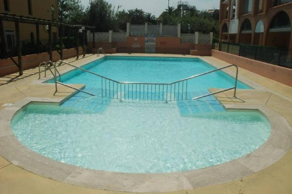 Studio Avec Climatisation Wifi Parking Piscine Agde Εξωτερικό φωτογραφία
